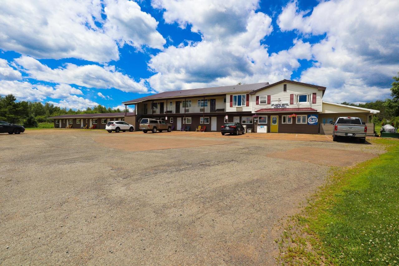 Atlantic Motel Berrys Mills Exterior photo